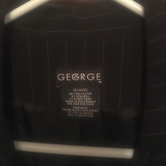 2 piece pant suit - Picture 2 of 2